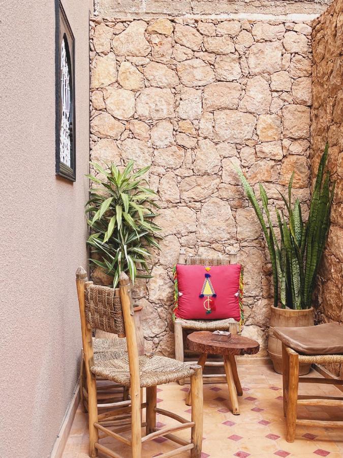 Cheerful 4-Bedroom Home In Mirleft Exterior foto